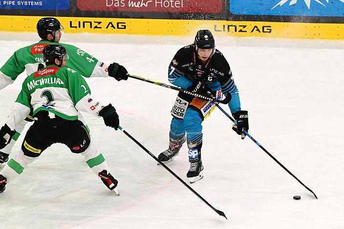 Andrew MacWilliam (HK Olimpija Ljubljana), Brian Lebler (Steinbach Black Wings Linz), 49. Runde ICE, Steinbach Black Wings Linz vs Olimpija Ljubljana, Linz AG Eisarena 