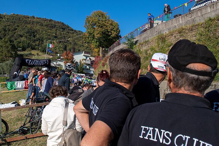 Das Peleton in der Steigung Salita la Rosina, Veneto Classic, UCI 1.1