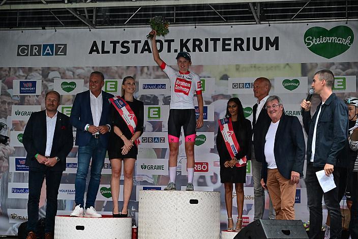 Führende Road Cycling League Amelie Cooper (GBR, Union Raiffeisen Radteam Tirol), Damen Elite, U23, Road Cycling League Austria, Altstadt Kriterium Graz Damen