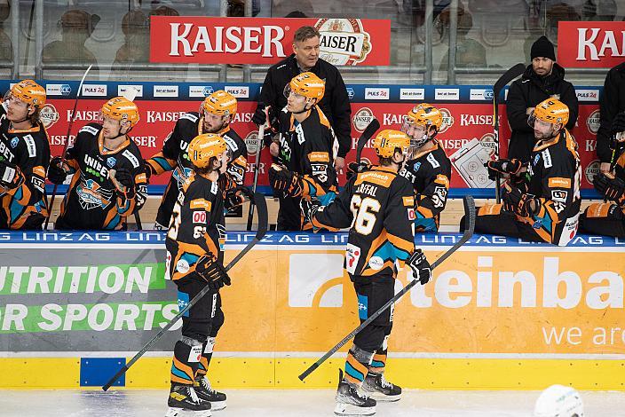 Stefan Gaffal (Steinbach Black Wings Linz) feiert das 2 zu 2, Steinbach Black Wings Linz vs EC KAC, bet-at-home ICE Hockey League