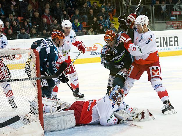 Brad Moran, Linz im Angriff EHC Liwest Black Wings Linz vs HCB Suedtirol, Bozen