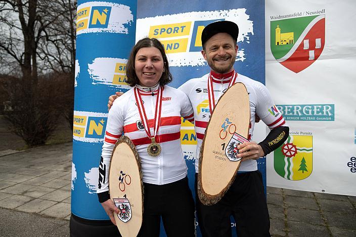 Sieger OEM Nadja Heigl (AUT, KTM Alchemist pb Brenta Brakes), Daniel Federspiel (AUT, Team Felbermayr Simplon Wels) Rad Cyclo Cross, ÖSTM/ÖM Querfeldein Quer durch das Stadion