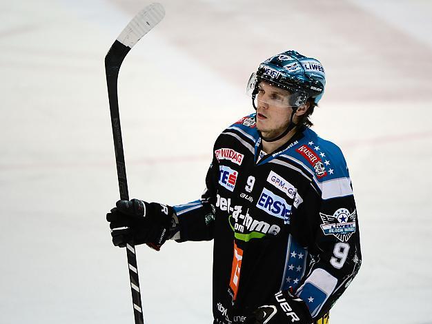 Danny Irmen (Liwest Black Wings Linz) und (EC KAC), EHC Liwest Black Wings Linz vs EC KAC, Play-Offs, Semifinale 