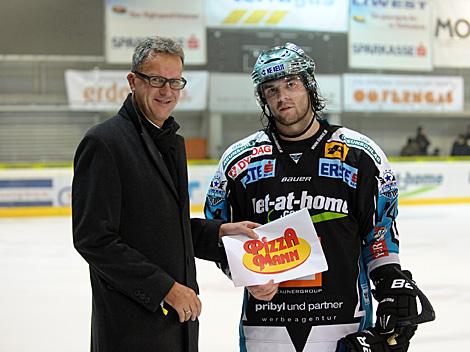 Spieler des Abends Justin Keller, EHC Liwest Black Wings Linz vs. EC Rekord Fenster VSV