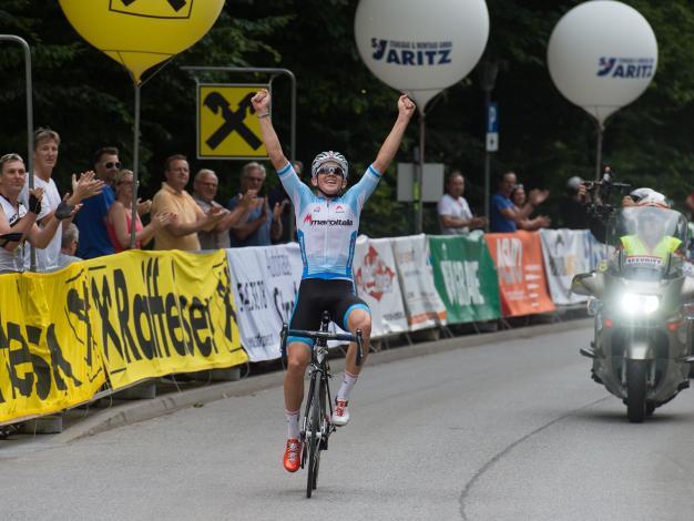 Gregor Muehlberger, Team Felbermayr Simplon Wels gewinnt den Int. Raiffeisen Grand Prix Judendorf-Straßengel
Gregor Muehlberger, Team Felbermayr Simplon Wels gewinnt den Int. Raiffeisen Grand Prix Judendorf-StraÃŸengel