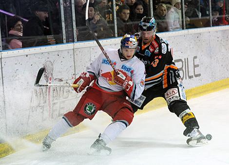 Markus SchlacherLiwest Black Wings Linz, Andreas Wiedergut EC Red Bull Salzburg