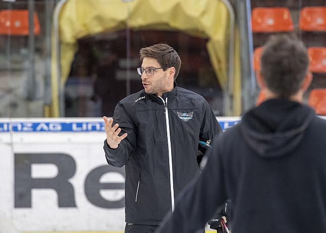 Head-Coach Pierre Beaulieu (Black Wings Linz 1992) Black Wings Linz,  Eishockey