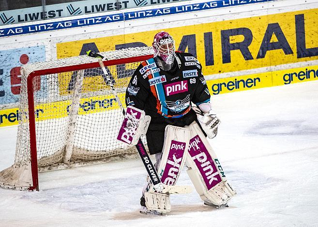 Tormann Paul Mocher (EHC Liwest Black Wings Linz)  Eishockey,  EHC Liwest Black Wings Linz vs AV 19 Szekesfehervar