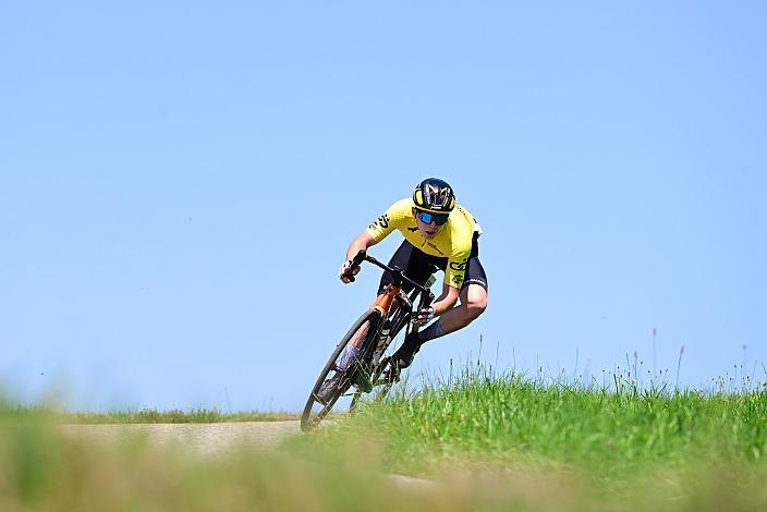 Im Gelben Trikot des Gesamtführenden Luis Grupp (GER, Team Deutschland), 3. Etappe Bad Wimsbach - Strass im Attergau, Int. Oberösterreichische Versicherung OÖ Junioren Oberösterreich Rundfahrt