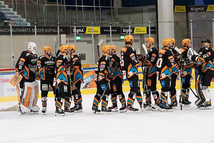 Linz feiert den Heimsieg Steinbach Black Wings Linz vs HK SZ OLIMPIJA, bet-at-home ICE Hockey League