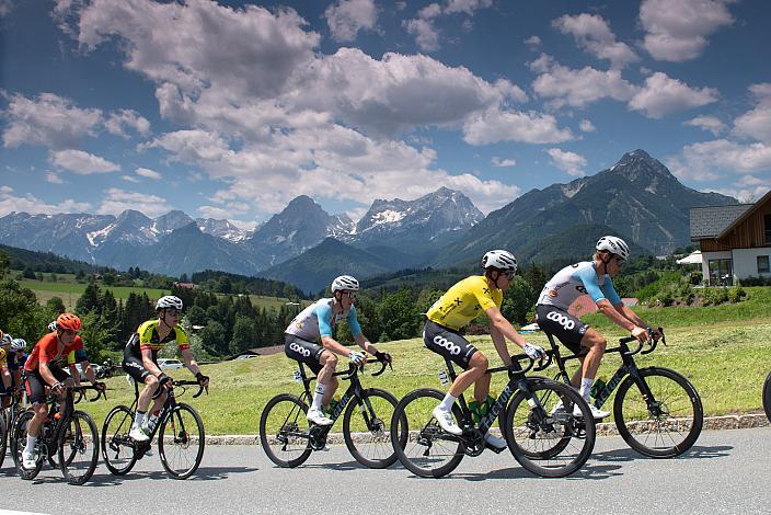 im Gelben Trikot des Gesamtführenden Andreas Stokbro Nielsen (DEN, Team Coop), St.Florian, Asten - Resort Hinterstoder, Höss, Int. Raiffeisen Oberösterreich Rundfahrt UCI Kat. 2.2