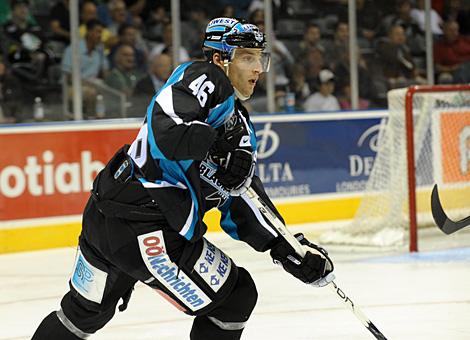 #46 Christoph Ibounig, Stuermer, Liwest Black Wings Linz