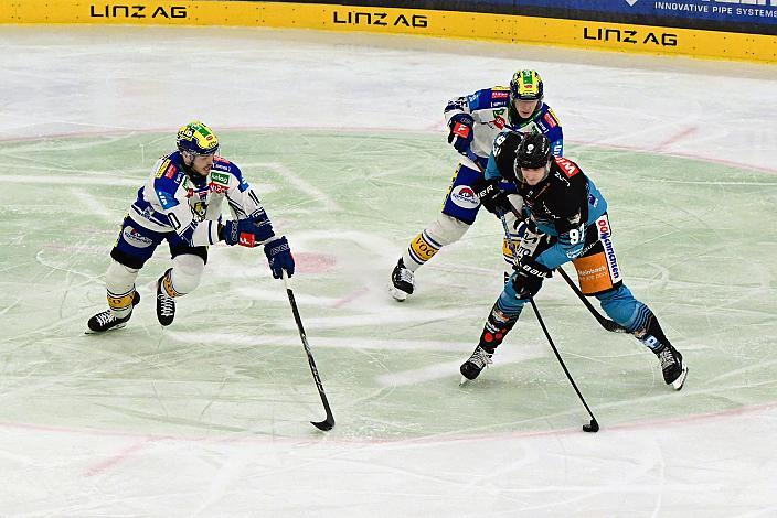 Luka Maver (Steinbach Black Wings Linz) Spiel 2 Pre-Playoffs,  ICE, Steinbach Black Wings Linz vs EC iDM Wärmepumpen VSV, Linz AG Eisarena 