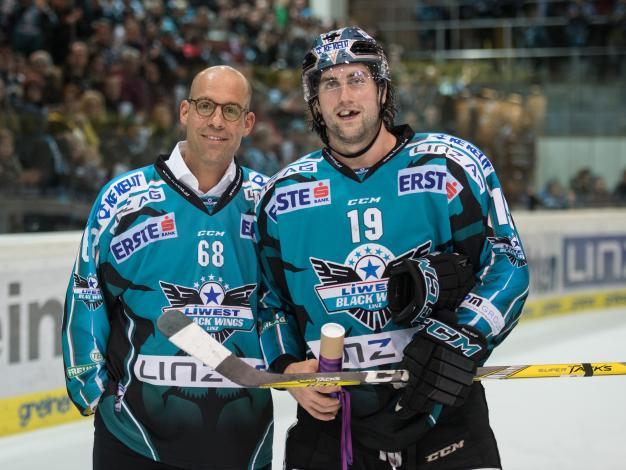 Spieler des Abends Joel Broda (EHC Liwest Black Wings Linz), EHC Liwest Black Wings Linz vs EC Red Bull Salzburg