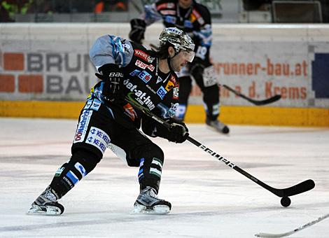 #14 Justin Keller, Stuermer, Liwest Black Wings Linz vs. EC Moser Medical Graz 99ers