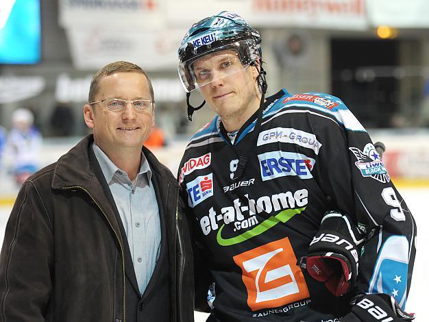 Spieler des Abends Danny Irmen, (Liwest Black Wings Linz) und (EC VSV), EHC Liwest Black Wings Linz vs EC VSV, Play-Offs, Viertelfinale 