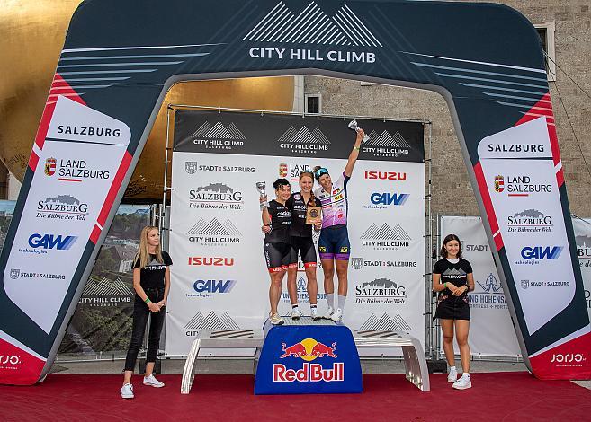 2. Platz Manuela Hartl (GER, Team Cookina ARBÖ ASKÖ Graz RLM Stmk), Siegerin Carina Schrempf (AUT, Team Cookina ARBÖ ASKÖ Graz RLM Stmk) 3. Platz Elisabeth Kappaurer (AUT, Union Raiffeisen Radteam Tirol), City Hill Climb Salzburg, Festung Hohensalzburg, Radsport, Bergrennen