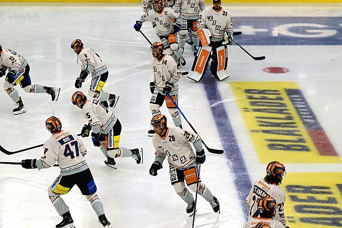 Das Team der Steinbach Black Wings Linz Testspiel, Steinbach Black Wings Linz vs HC Motor Ceske Budejovice , Linz AG Eisarena 