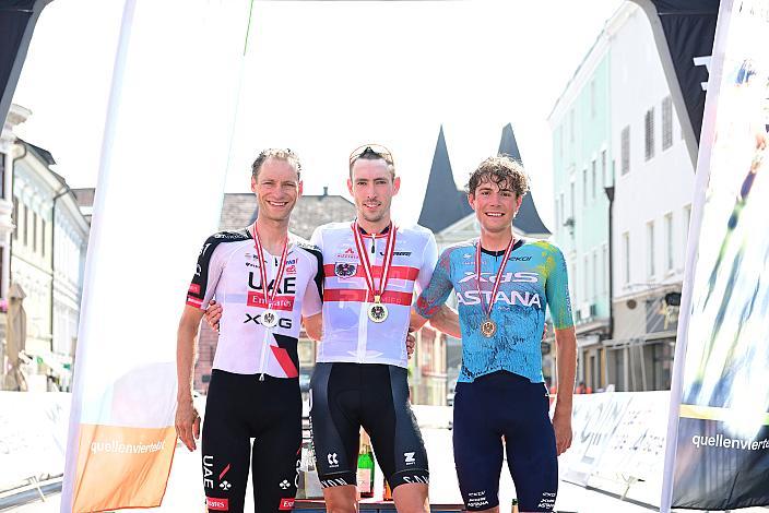 2. Platz Felix Grossschartner (AUT, UAE Team Emirates - XRG), Sieger Michael Gogl (AUT, Alpecin - Premier Tech), 3. Platz Marco Schrettl (AUT, XDS Astana Team) Österreich Staatsmeisterschaft, Strasse, ÖSTM Schwanenstadt - OÖ