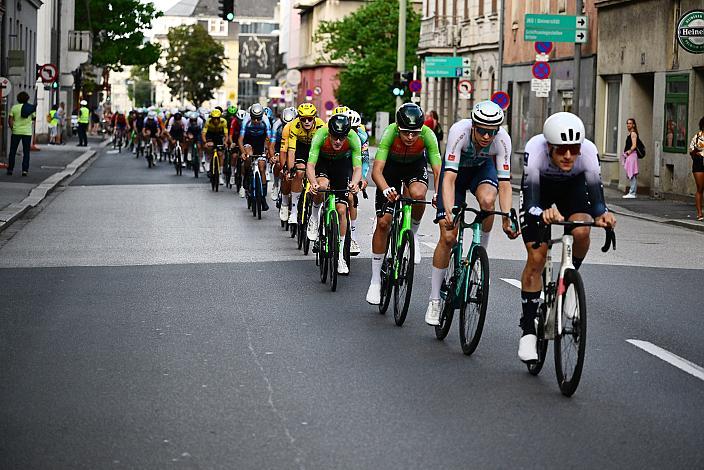 Das Peloton am Weg zum Pöstlingberg 1. Etappe Linz Hauptplatz - Pöstlingberg, Oberösterreich Rundfahrt