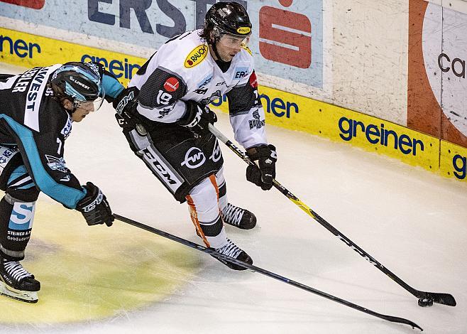 Brian Lebler (EHC Liwest Black Wings Linz), Joel Broda (Dornbirn Bulldogs)  EHC Liwest Black Wings Linz vs Dornbirn Bulldogs