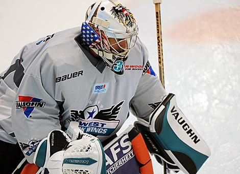 Tormann Alex Westlund, Liwest Black Wings Linz