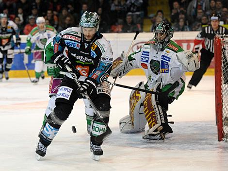 Gregor Baumgartner, Linz, EHC Liwest Black Wings Linz vs. HDD Tilia Olimpija Ljubljana, 1. Semifinale