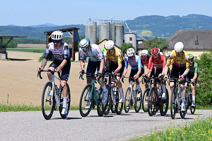 Die Spitze mit Samuel Novak (SVK, Tirol KTM Cycling Team), Herren Elite, U23, Road Cycling League Austria