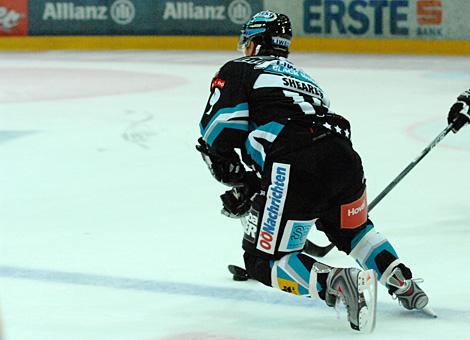 #19 Rob Shearer, Stuermer, EHC Liwest Black Wings Linz