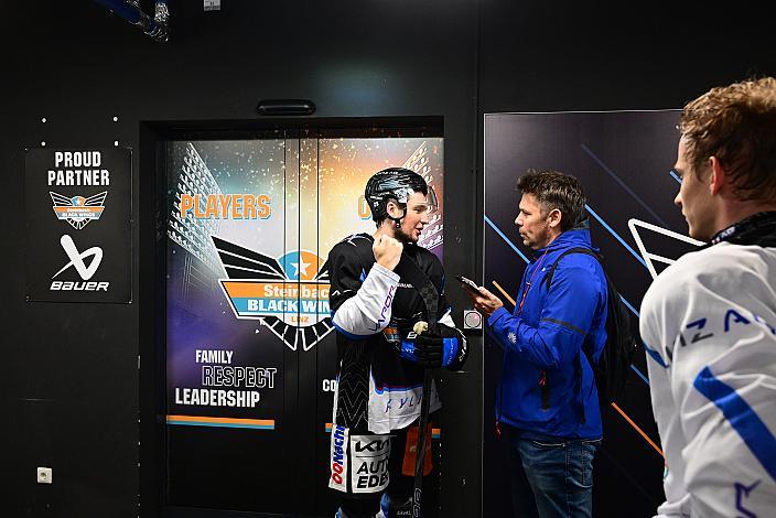 Interview Aljaz Predan (Steinbach Black Wings) Eistraining Steinbach Black Wings Linz , Linz AG Eisarena 