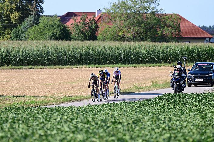 Die Ausreisser des Tages mit Arne Vanderlinden (BEL, Van Moer Logistics CT ) und dem späteren Podest 2. Platz Marek Stiblik (CZE, Roman Kreuziger Academy), Etappensieger Loek Hovers (NED, Willebrord Wil Vooruit), 3. Platz Marko Cickaric (SRB, Lotus Team),  (2. Etappe,  51. Int. Oberösterreich Junioren Rundfahrt, Eberstalzell - Eberstalzell
