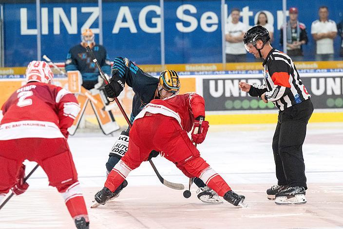 Sean Collins (Steinbach Black Wings Linz), Daniel Weiss (EC Bad Nauheim) Testspiel Steinbach Black Wings Linz vs EC Bad Nauheim, Linz AG Eisarena, pre season 