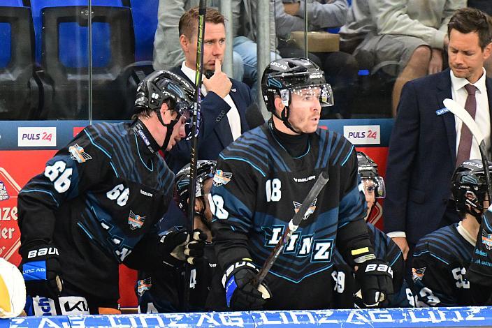 Stefan Gaffal (Steinbach Black Wings Linz) Steinbach Black Wings Linz - HK Nitra (SVK), Linz AG Eisarena 