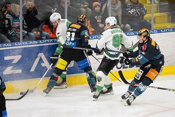 Sean Collins (Steinbach Black Wings Linz), Maris Bicevskis (HK SZ Olimpija), Miha Zajc (HK SZ Olimpija), Steinbach Black Wings Linz vs HK SZ Olimpija Ljubljana, Linz AG Eisarena 