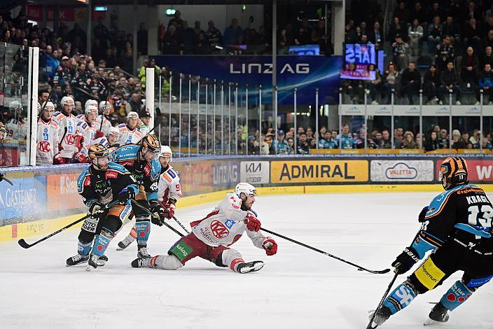 Gerd Kragl (Steinbach Black Wings Linz), Jesper Jensen Aabo (EC KAC) , Gerd Kragl (Steinbach Black Wings Linz) Semifinale 4, Win2Day ICE Hockey League, 4. Semifinale, Steinbach Black Wings Linz vs EC KAC,  Linz AG Eisarena 
