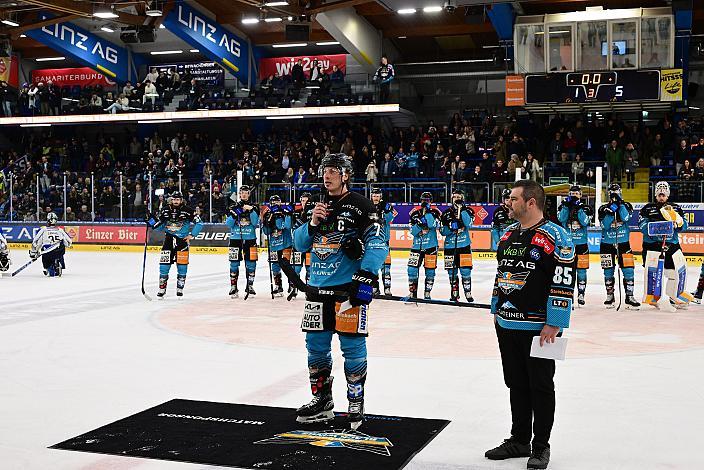 Brian Lebler (Steinbach Black Wings Linz) Saisonende in Linz, Spiel 2 Pre-Playoffs,  ICE, Steinbach Black Wings Linz vs EC iDM Wärmepumpen VSV, Linz AG Eisarena 