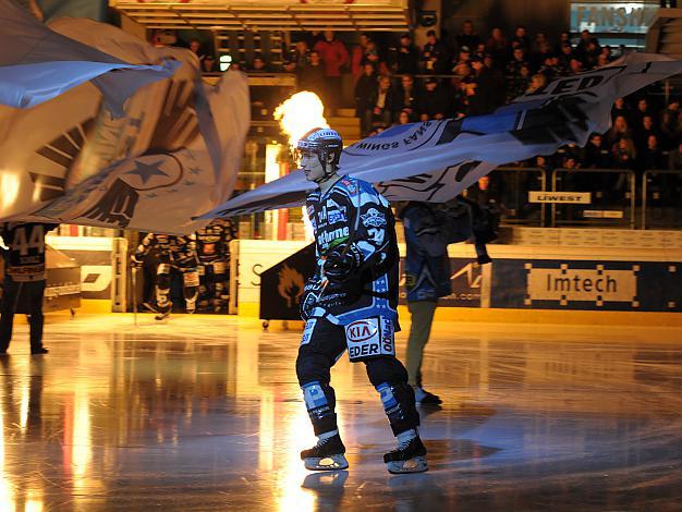 #74 Daniel Oberkofler, Linz, EHC Liwest Black Wings Linz vs SAPA Fehervar AV19