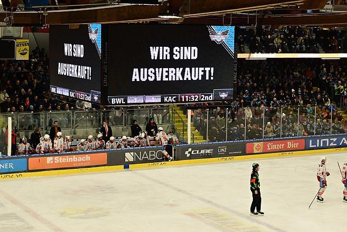 Ausverkauft Win2Day ICE Hockey League,  Steinbach Black Wings Linz vs EC KAC,  Linz AG Eisarena 