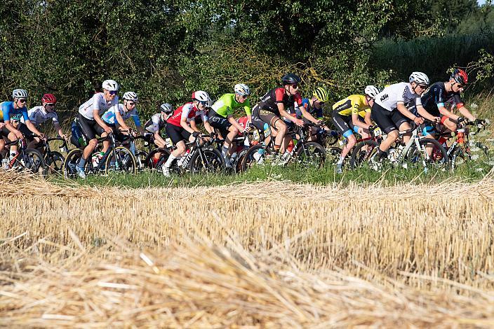 Im Gelben Trikot der Oberösterreichischen Versicherung Vincent Bodet (FRA, Team 31 Jolly Cycles U19) 1. B Etappe Traun - Marchtrenk, Int. OÖ Junioren Oberösterreich Rundfahrt