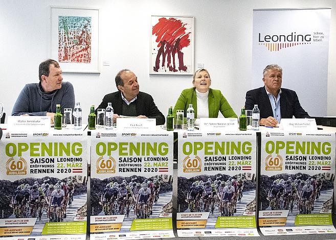  v.l. Walter Ameshofer (LRV OÖ Vize Präsident), Paul Resch (Präsident LRV Oberösterreich), Bürgermeisterin Dr. Sabine Naderer-Jelinek, Leonding, Vizebürgermeister Mag. Michael Täubel Leonding