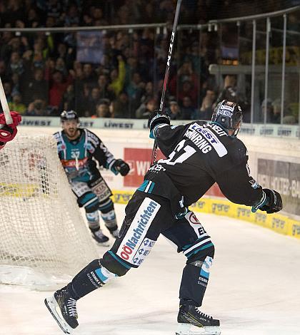 Patrick Spannring (EHC Liwest Black Wings Linz)  EHC Liwest Black Wings Linz vs EC Red Bull  Salzburg 2. Semifinale