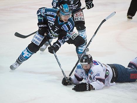 Brian Lebler, Linz EHC Liwest Black Wings Linz vs Fehervar AV19