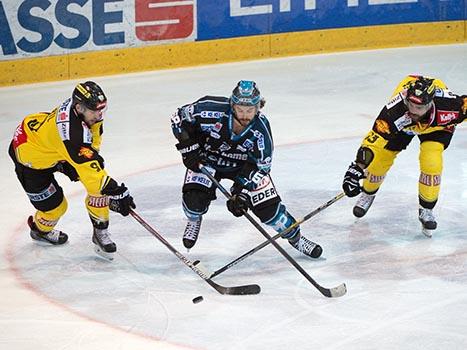 Sebastien Piche, Linz EHC Liwest Black Wings Linz vs UPC Vienna Capitals 1. SF