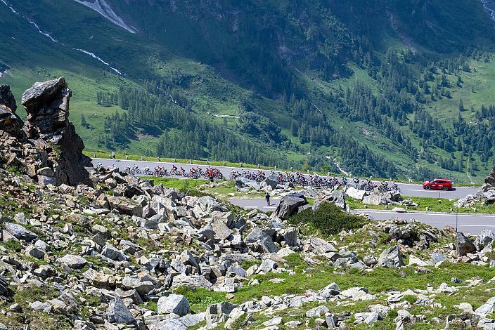 im Anstieg zum Grossglockner 73. Tour of Austria, ME 2.1 3. Etappe   St.Johann Alpendorf - Kals am Grossglockner