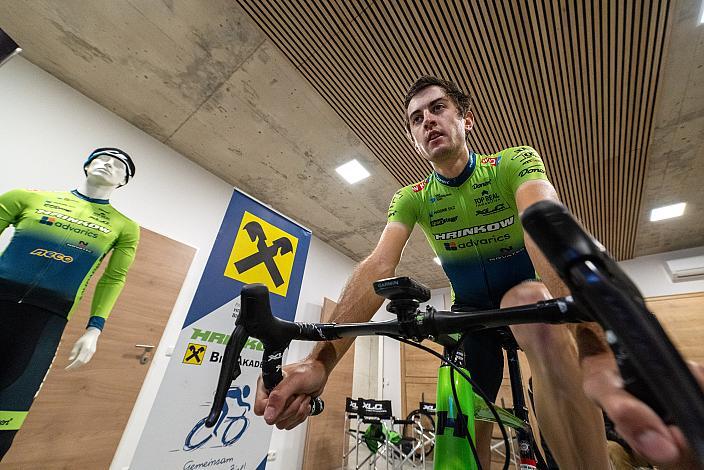 Michael Konczer (AUT, Hrinkow Advarics) Radsport, Saris Team Hrinkow Advarics Cycleang, UCI CYCLING ESPORTS WORLD CHAMPIONSHIPS
