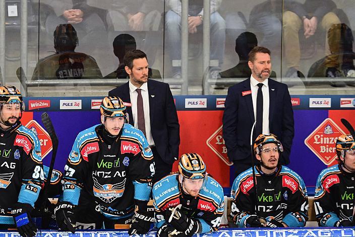 Head Coach Philipp Lukas (Steinbach Black Wings Linz), Assistent Coach Matej Hocevar (Steinbach Black Wings Linz) Semifinale 4, Win2Day ICE Hockey League, 4. Semifinale, Steinbach Black Wings Linz vs EC KAC,  Linz AG Eisarena 