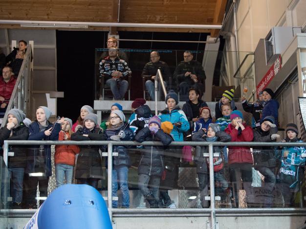 Volksschule Walding, EHC Liwest Black Wings Linz vs HC TWK Innsbruck  Die Haie, Pick Round