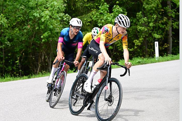 Anstieg zur Höss,, Edgar David Cadena (MEX, Petrolike),  Mattia Gaffuri (ITA, Swatt Club), Jannis Peter (GER, Team Vorarlberg), 4. Etappe St.Florian /Asten - Hinterstoder/Höss 15. Int. Raiffeisen OÖ-Radrundfahrt UCI Kat. 2.2