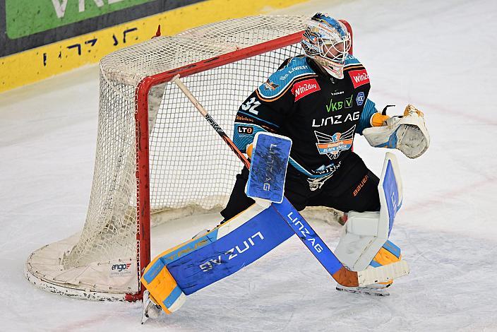 Tormann Rasmus Tirronen (Steinbach Black Wings Linz) Win2Day ICE Hockey League,  Steinbach Black Wings Linz vs Pioneers Vorarlberg,  Linz AG Eisarena 