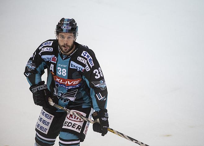  Bracken Kearns (EHC Liwest Black Wings Linz) EHC Liwest Black Wings Linz vs Vienna Capitals